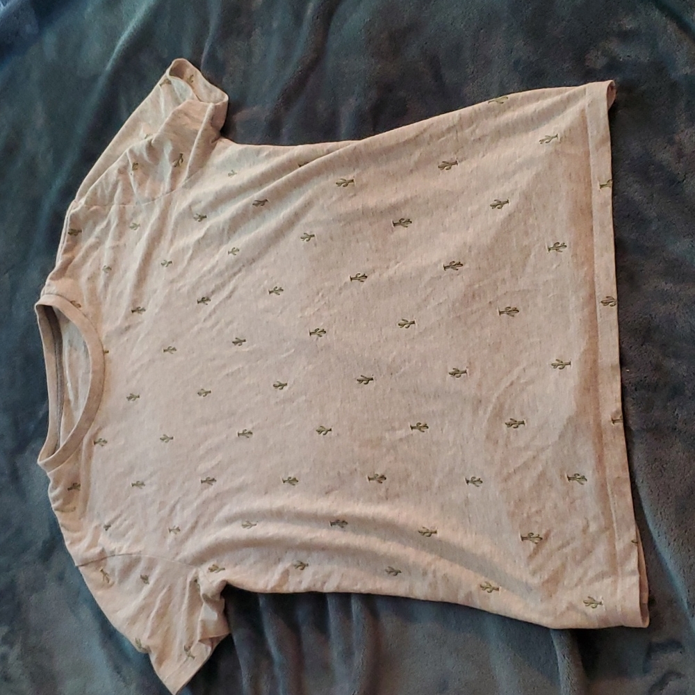 Old Navy Castus Shirt